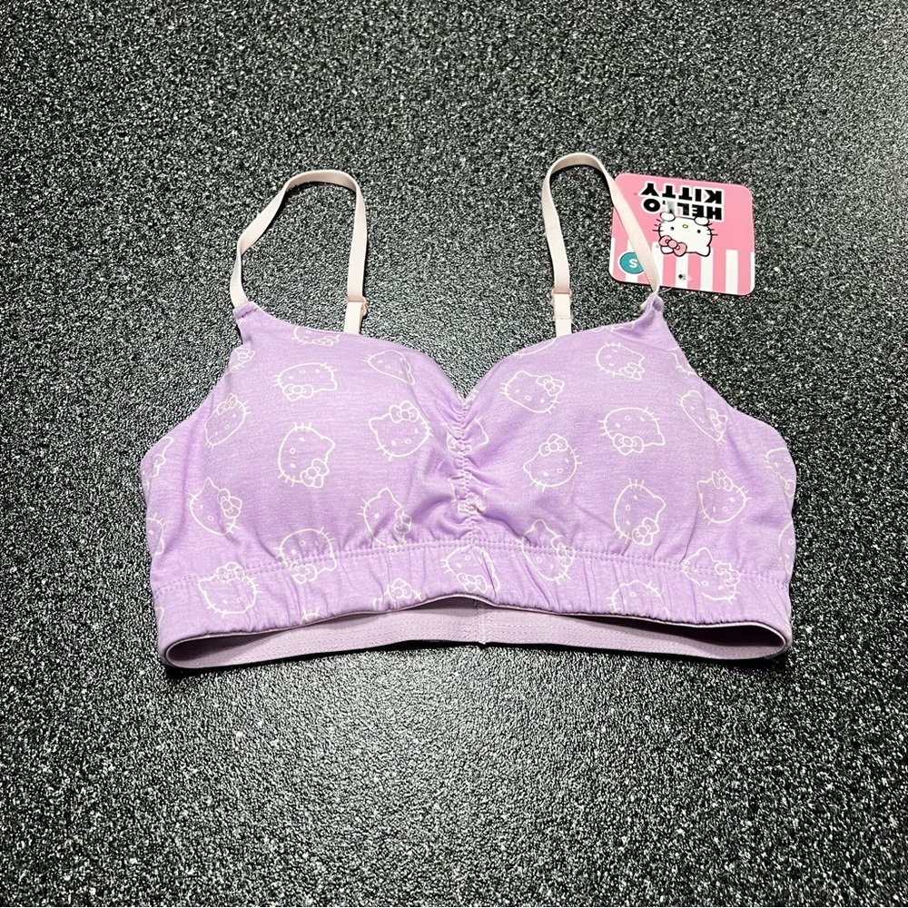 ❤️3/$15 NWT Hello Kitty Lavender Bralette Size Small - Picture 2 of 5